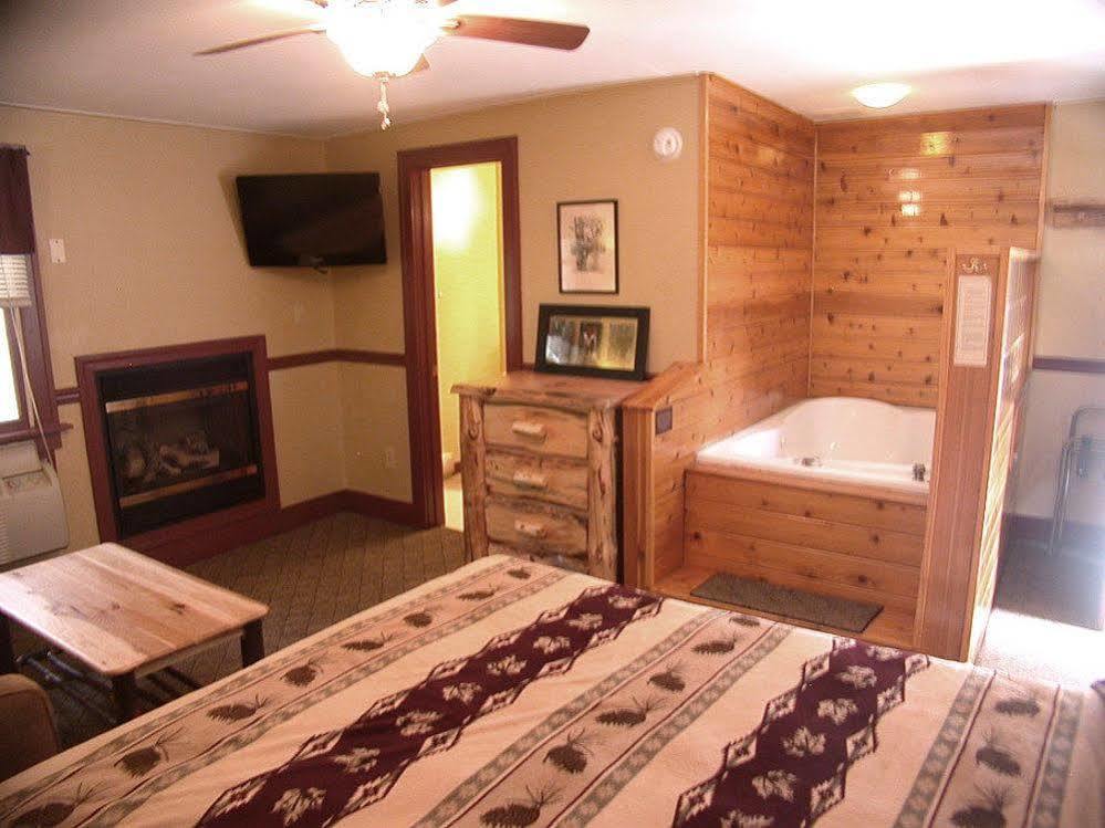 Mountaintop Lodge At Lake Naomi Mount Pocono Экстерьер фото