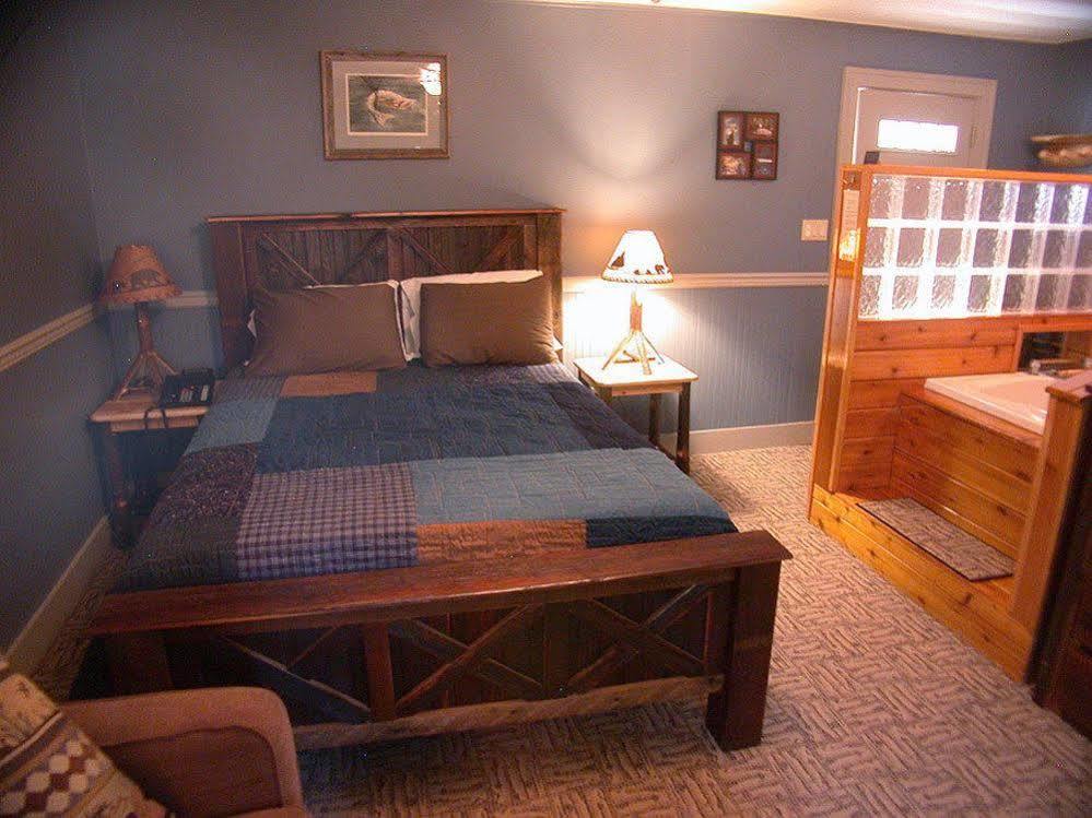 Mountaintop Lodge At Lake Naomi Mount Pocono Экстерьер фото