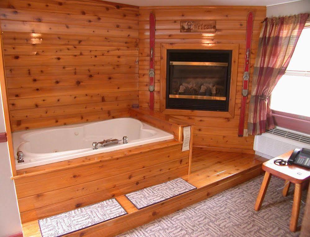 Mountaintop Lodge At Lake Naomi Mount Pocono Экстерьер фото
